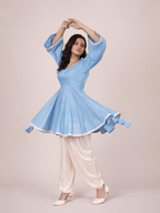 THE MEIRA KURTI