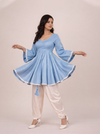 THE MEIRA KURTI