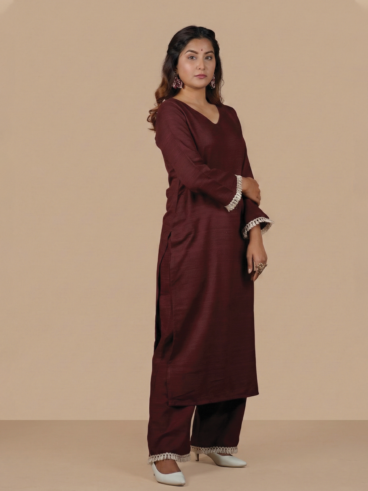 THE CHARVIKA KURTA SET