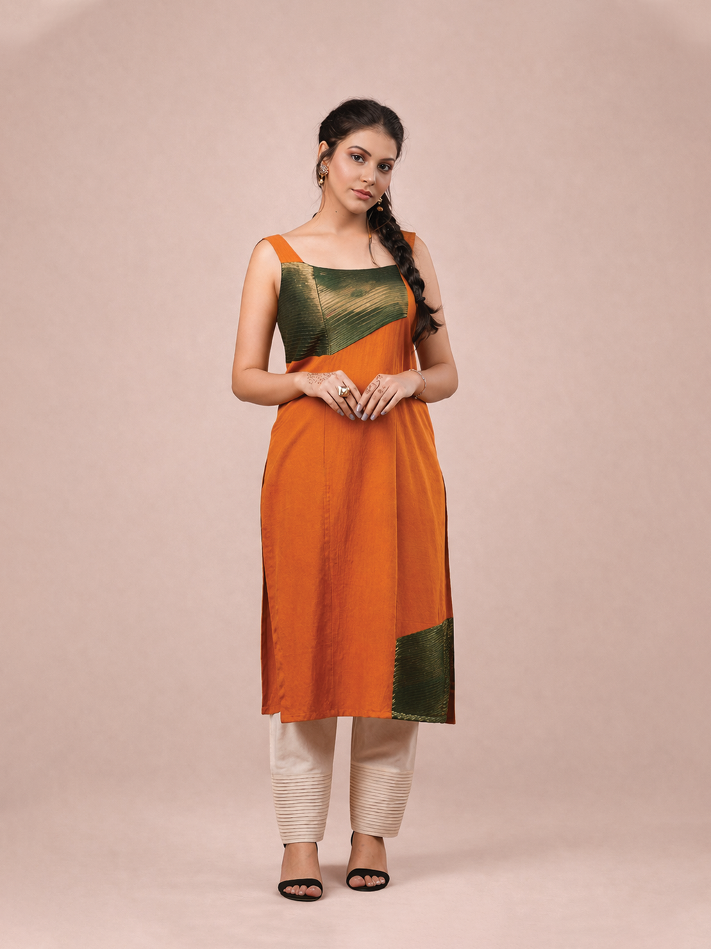 THE AROHA PANEL KURTA