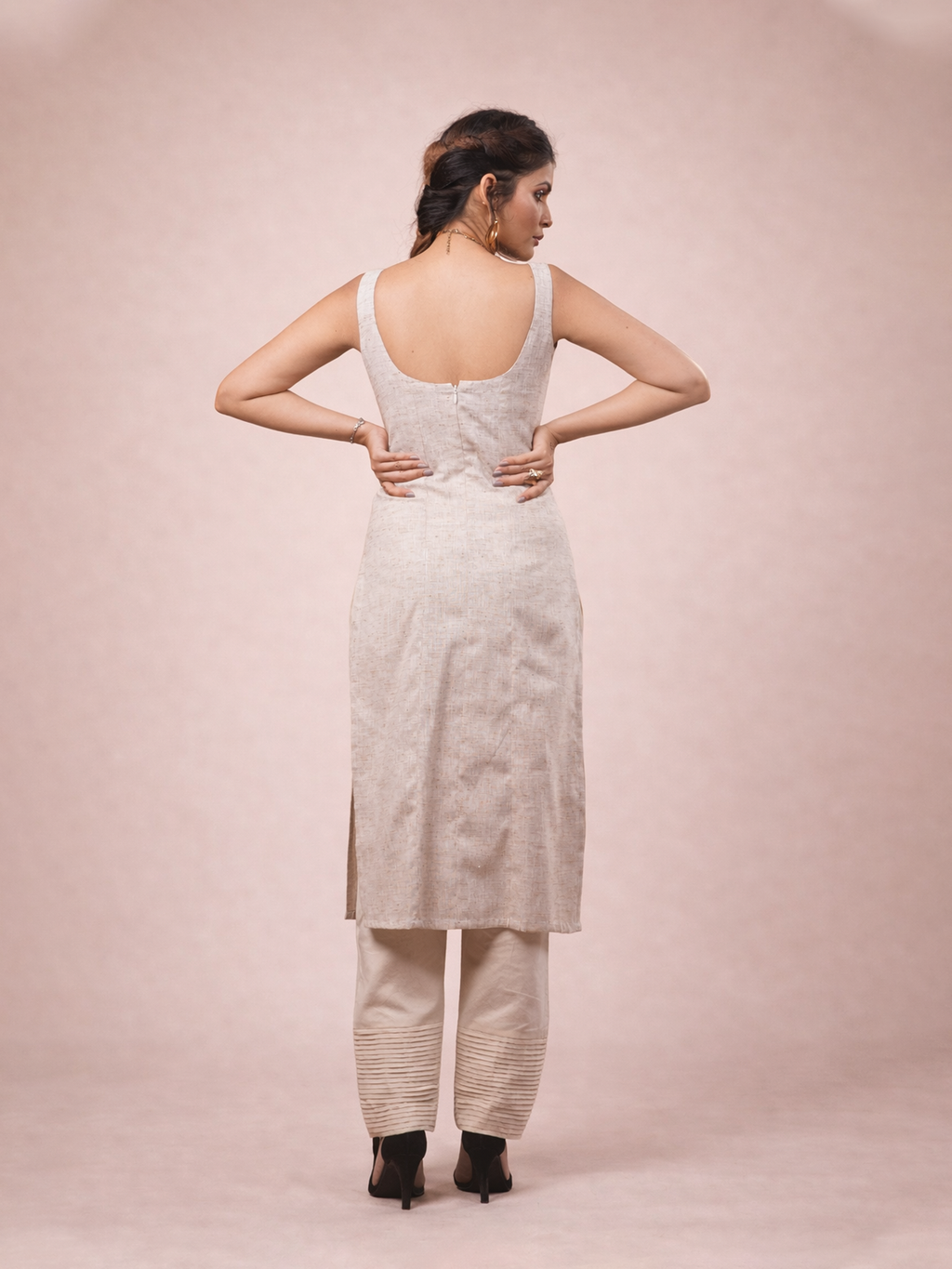 THE IRAA PANEL KURTA