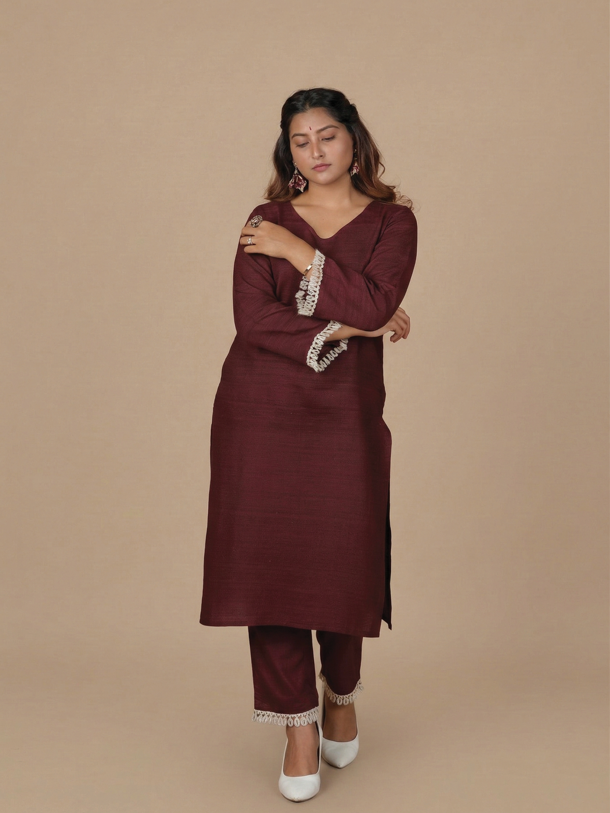 THE CHARVIKA KURTA SET