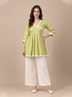 THE VIHANA KURTI