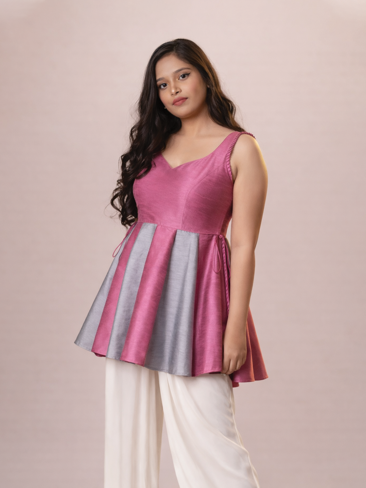 THE VAERIKA KURTI