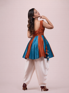 THE TRINAYA KURTI