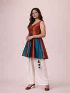 THE TRINAYA KURTI