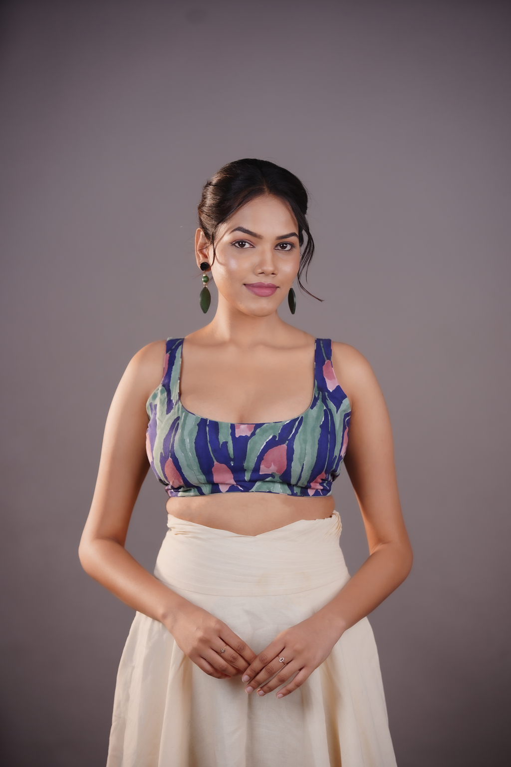 THE ELOWEN FITTED BLOUSE