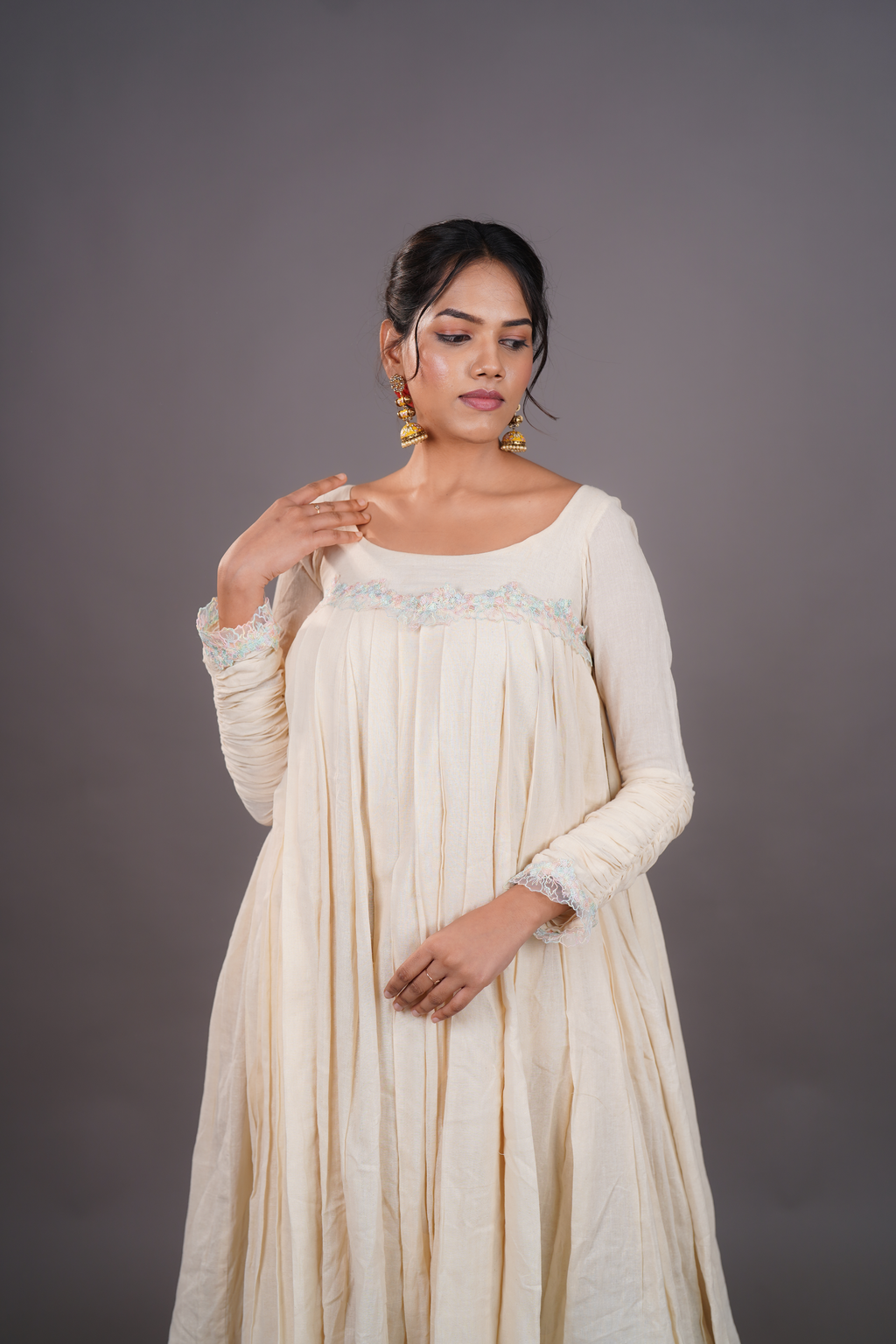 IVORY EASE MAATERNITY CHUDIDAR SET