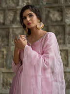 THE VIYONA KURTA SET