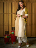 THE VAREYA PLEATED KURTA