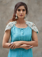 THE VIREESHA KURTA SET