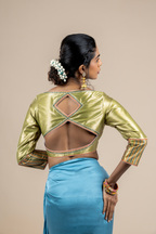 THE OLIRA BLOUSE