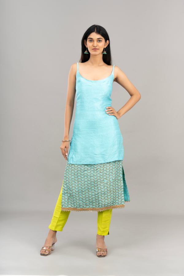 THE AASHVI KURTA SET