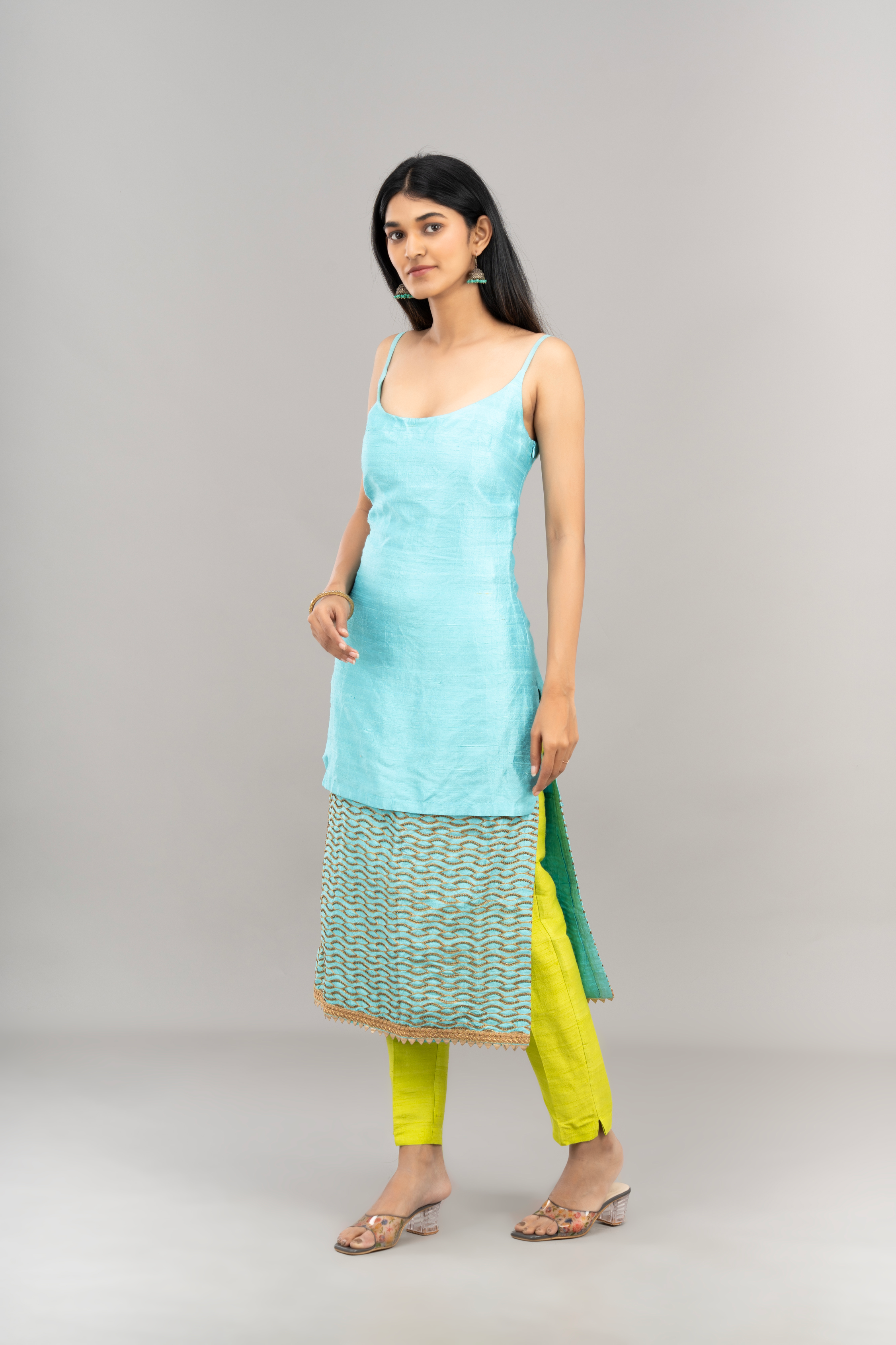 THE AASHVI KURTA SET
