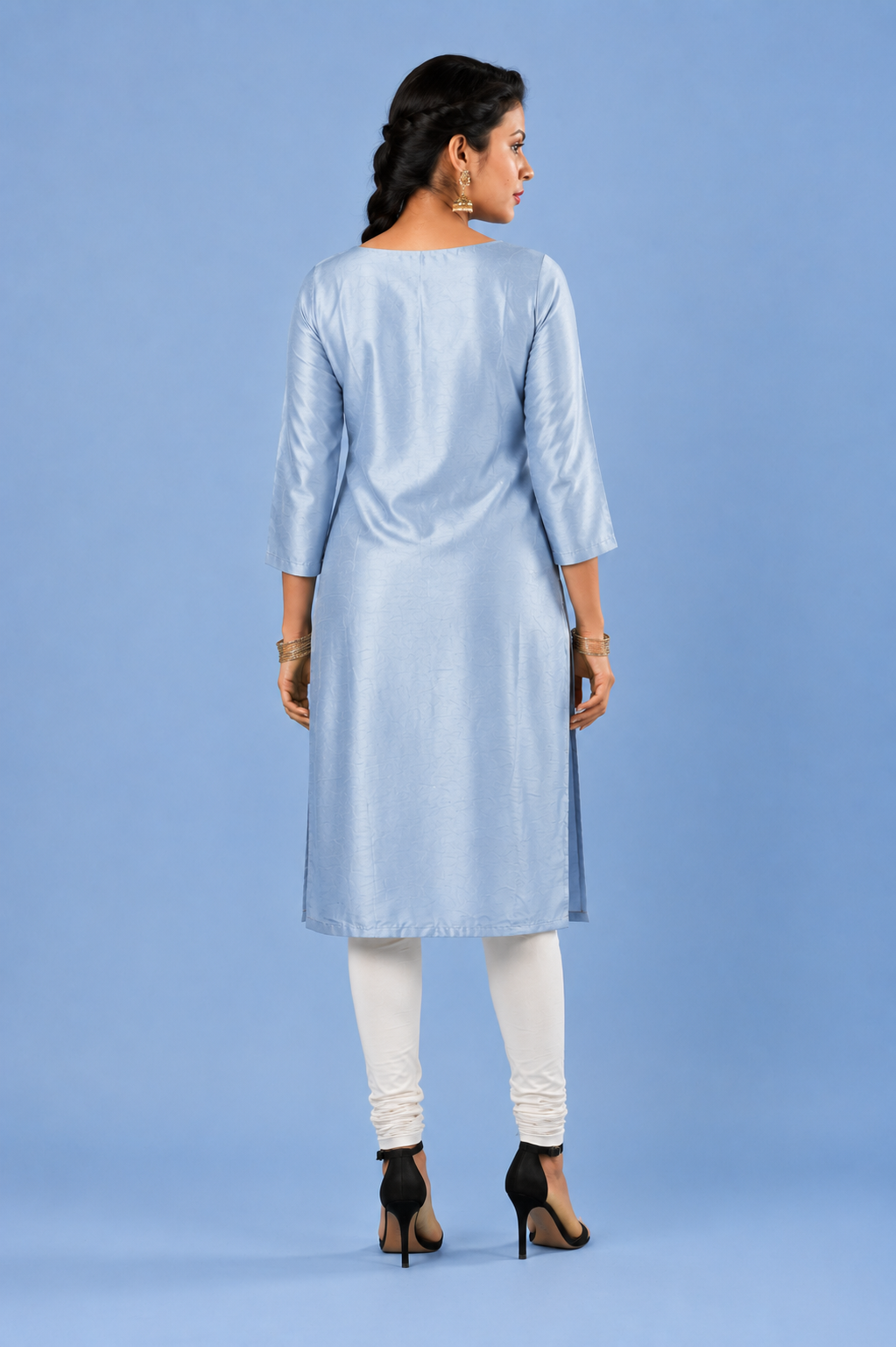 THE ELOWEN STRAIGHT KURTA