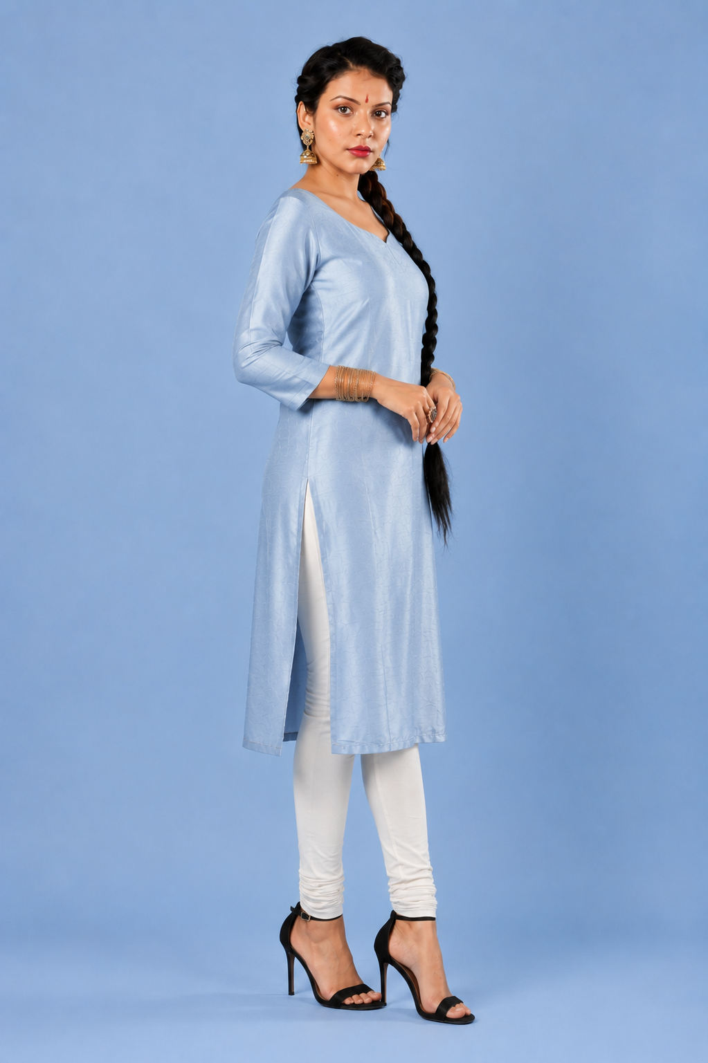 THE ELOWEN STRAIGHT KURTA