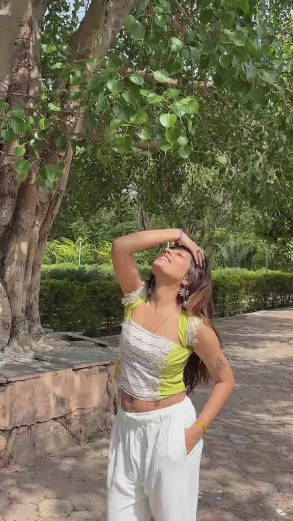 THE LIME HEIRLOOM TOP
