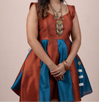 THE TRINAYA KURTI